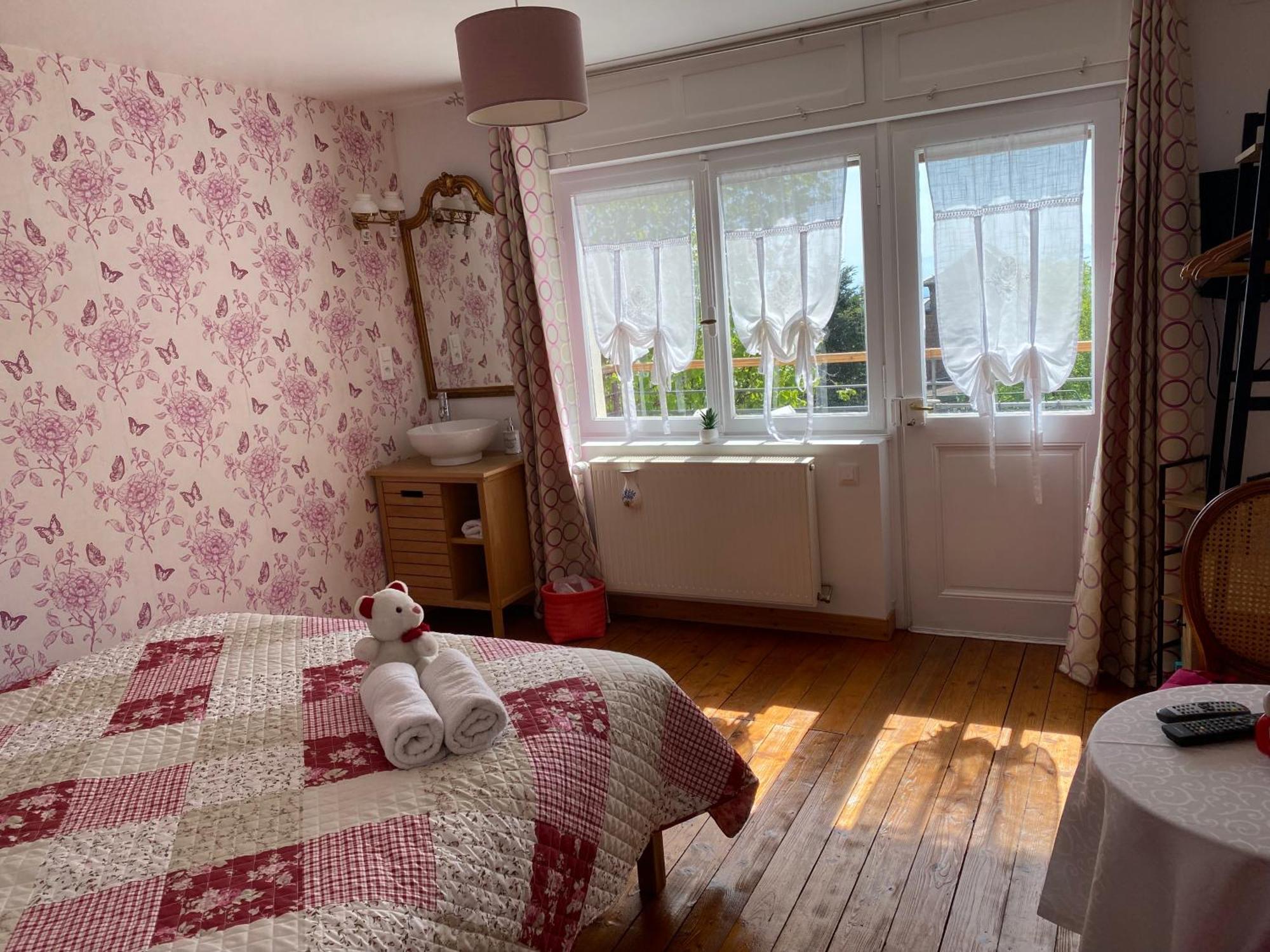 Les Iris Chambres D'Hote Niedermorschwihr Eksteriør bilde